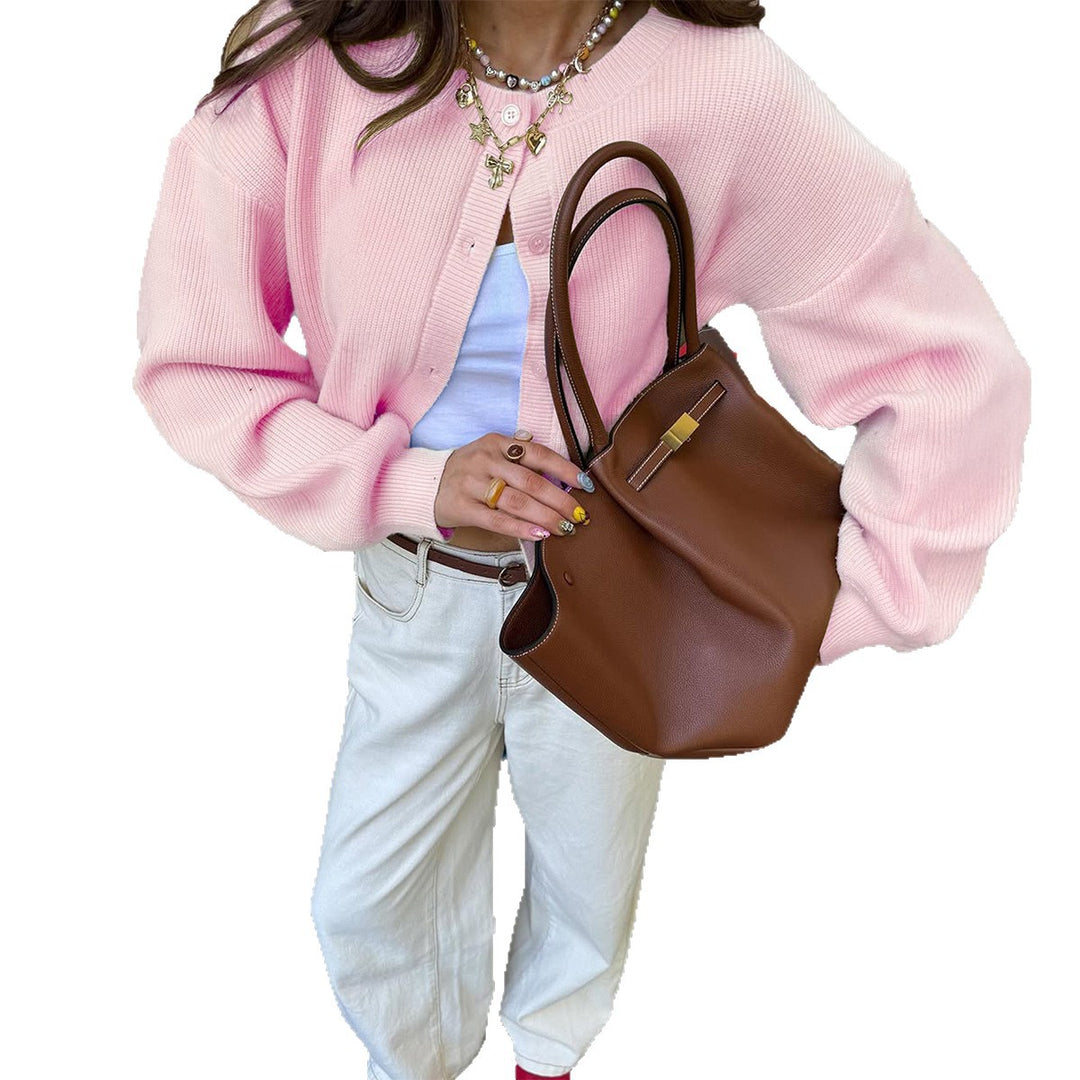Damen kurzes Rippstrick-Cardigan mit Rundhalsausschnitt, ballonärmel und markanter Knopfleiste – Veloura