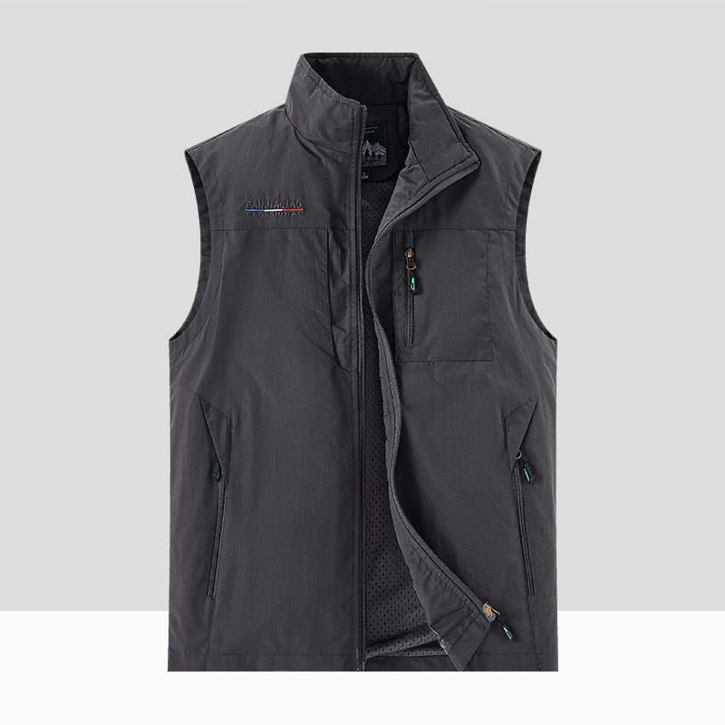 Herren Technische Outdoor-Weste mit atmungsaktivem Mesh-Futter, Reißverschlusstaschen & Stehkragen Echo Archiv