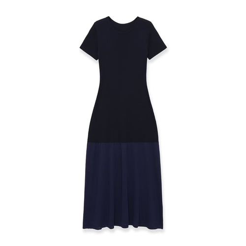Damen Maxikleid mit schwingendem Schnitt und betontem Tailleneinsatz Echo Archiv
