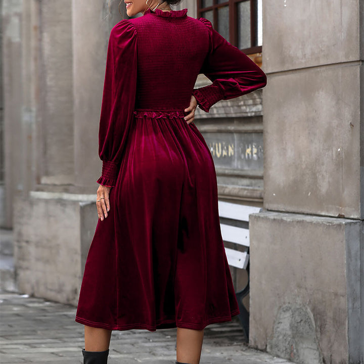 Damen Midikleid mit Rüschendetails und V-Ausschnitt Echo Archiv
