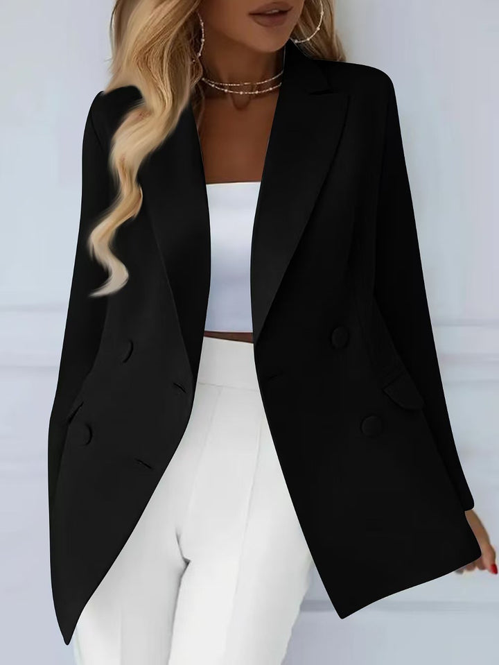 Damen Elegant taillierter Longblazer mit stoffbezogenen Knöpfen – Valéne