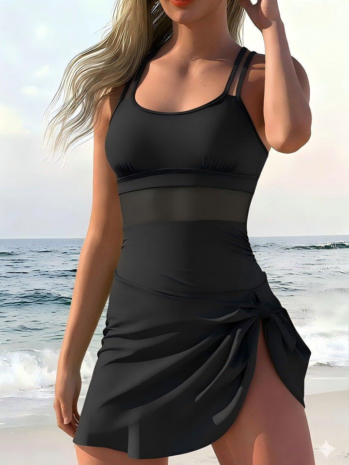 Damen Sportlicher Badeanzug mit modischem Wickelrock Echo Archiv