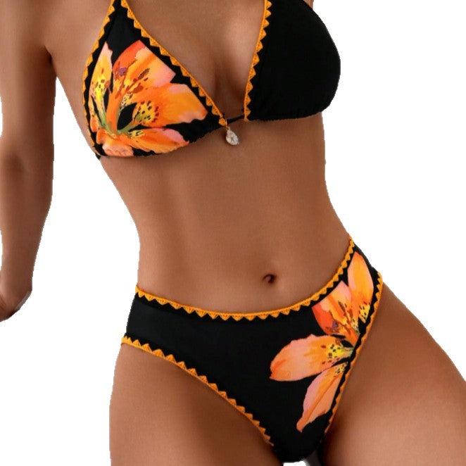 Damen Triangel-Bikini mit Floral-Print und attraktiven Rüschendetails Echo Archiv