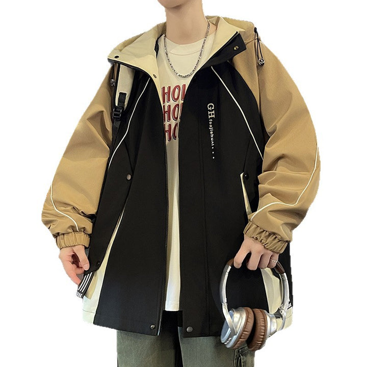 Herren Übergangsjacke mit verstellbarem Kapuzenkragen und funktionalen Taschen Echoarchiv