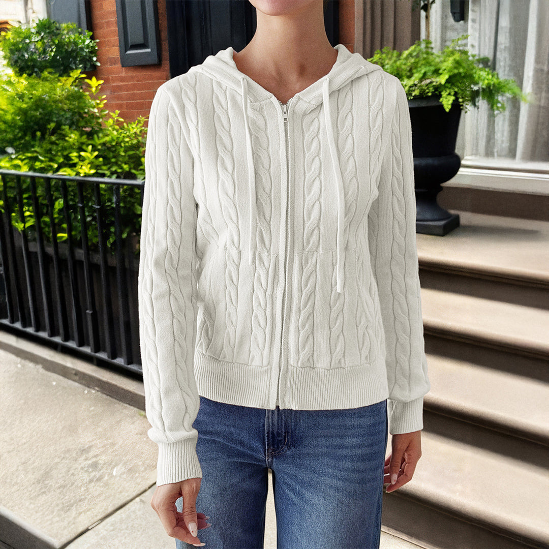 Damen Kapuzen-Strickjacke mit Reißverschluss, Zopfstrickstruktur und Kängurutasche – Veloura