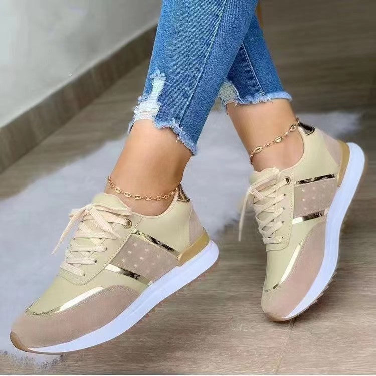 Damen stylische Fashion-Sneaker mit dekorativen Nieten Metallic-Details und gepolstertem Komfortfußbett Echo Archiv