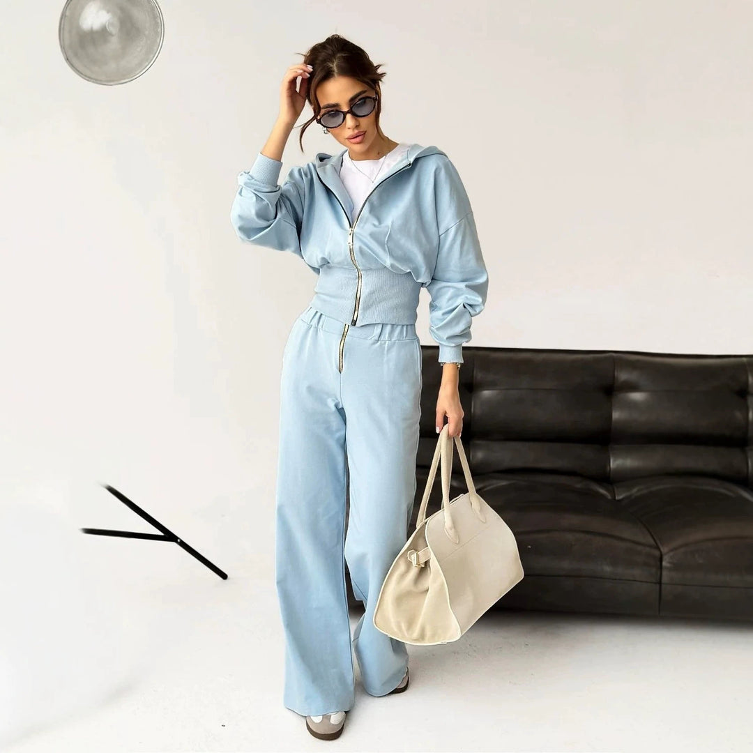 Damen tailliertes Zip-Hoodie und ausgestelltes High-Waist-Hose Lounge-Set – Auréline