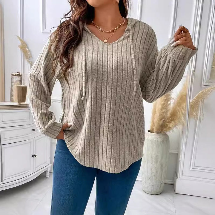 Damen nan gerippter Kapuzenpullover aus Feinstrick mit V-Ausschnitt Echo Archiv