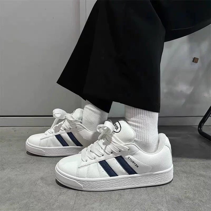 Damen Sportliche Sneaker mit klassischem Streifendesign Echo Archiv
