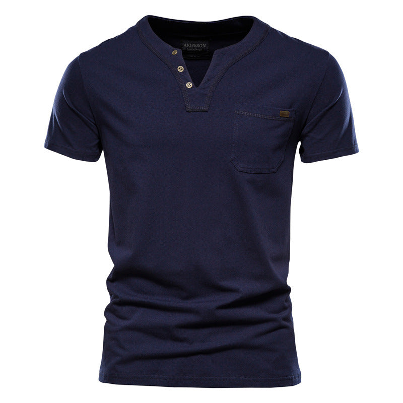 Herren Kurzarm-Shirt mit modernem Henley-Ausschnitt und Brusttasche Echoarchiv
