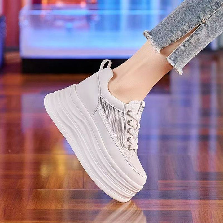 Damen Sportliche Plateausneaker mit atmungsaktiver Obermaterialkombination Echo Archiv