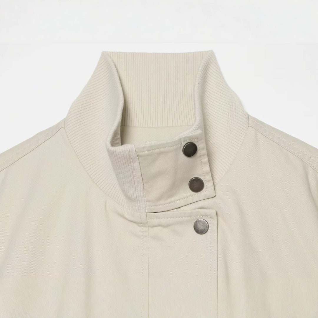 Damen Boxy Kurzblouson mit hohem Rippstehkragen und Tunnelzugsaum Echo Archiv