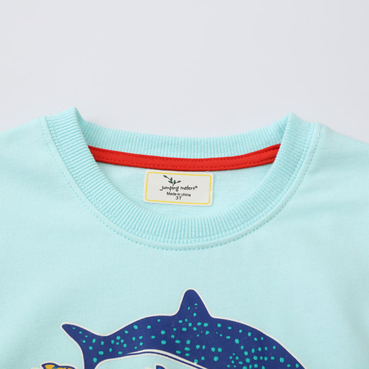 Jungen Sweatshirt mit farbenfrohem Haifisch-Motiv Echo Archiv