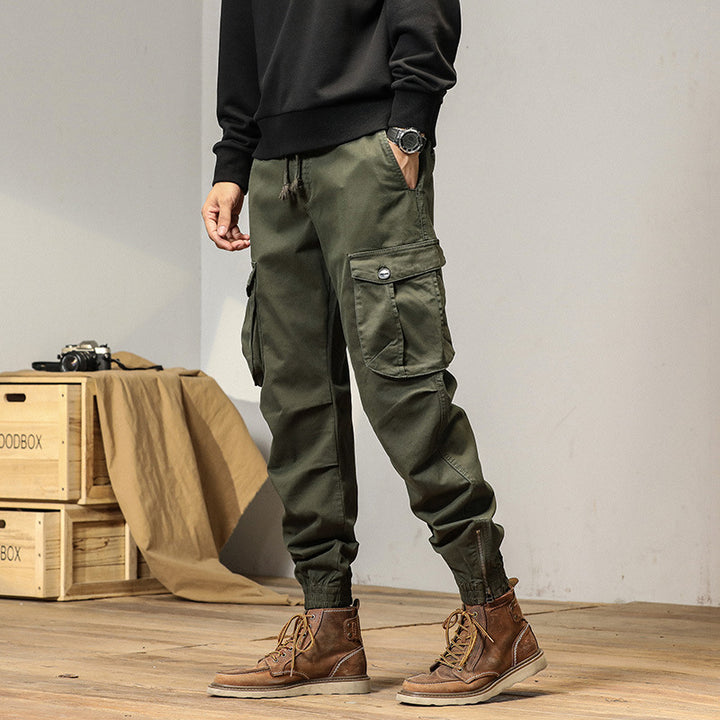 Herren Cargo-Jogginghose im Utility‑Stil mit Tunnelzug, großen Klappentaschen und elastischen Bündchen Echo Archiv