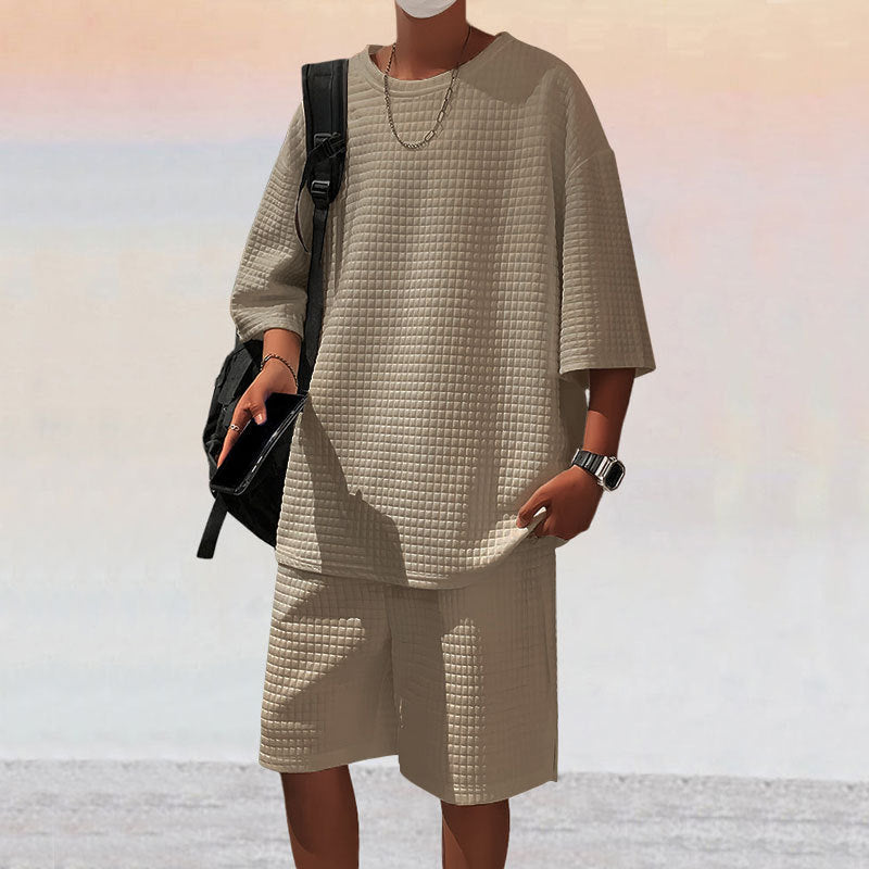 Herren nan quadratstruktur Freizeitset mit oversized Rundhalsshirt und knielangen Relax-Shorts Echo Archiv