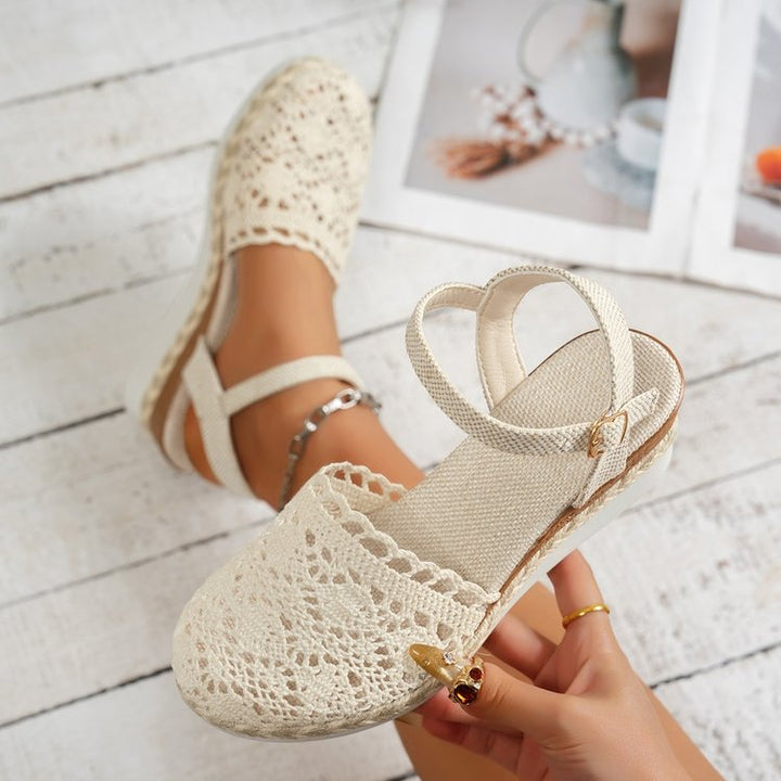 Damen  bestickte Espadrille-Pantoletten mit verstellbarem Knöchelriemen, floraler Häkel-Optik und geflochtenem Jute-Plateau Echo Archiv