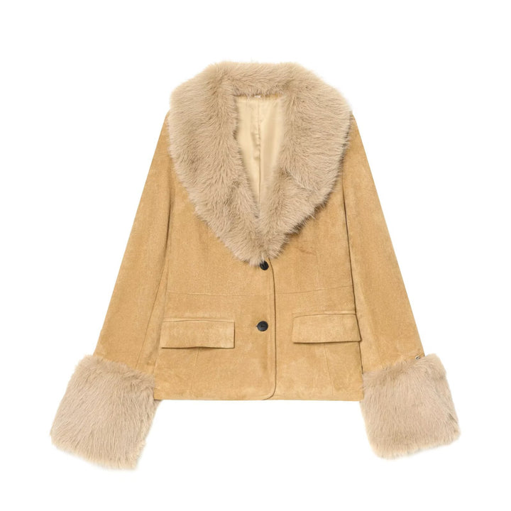 Damen Kurzjacke aus Veloursimitat mit voluminösem Schalkragen und Fellbündchen Echo Archiv