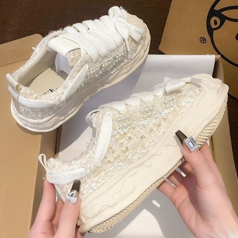 Damen Sneakers mit luxuriösen Details Echo Archiv