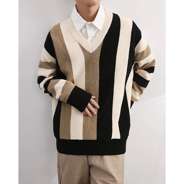 Stylischer grob gestrickter Pullover für Herren mit V-Ausschnitt Echo Archive