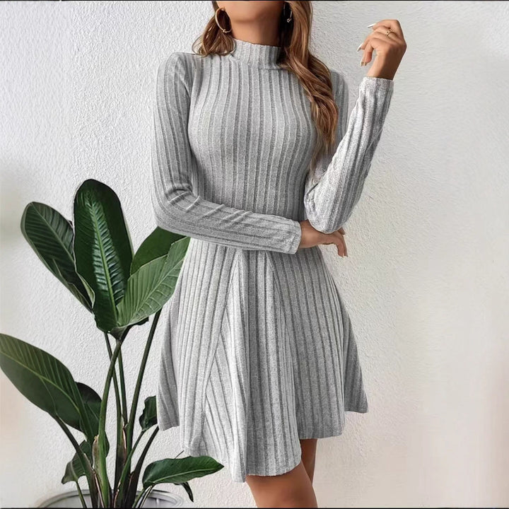 Damen Geripptes Strickkleid mit Stehkragen, taillierter A‑Linie und langen Ärmeln – Élara