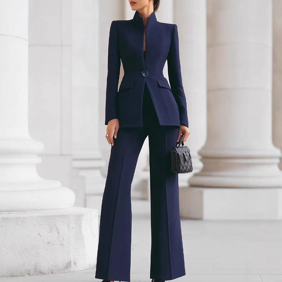 Damen Taillierter Blazer mit Stehkragen und High‑Waist ausgestellte Hose Echo Archiv