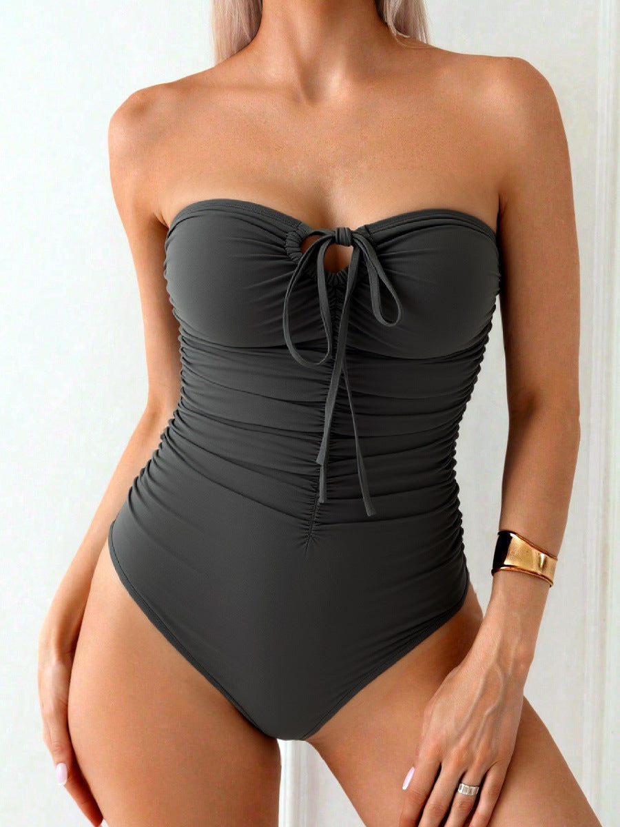 Damen Bandeau-Badeanzug mit Raffung und modischem Schlitz Echo Archiv