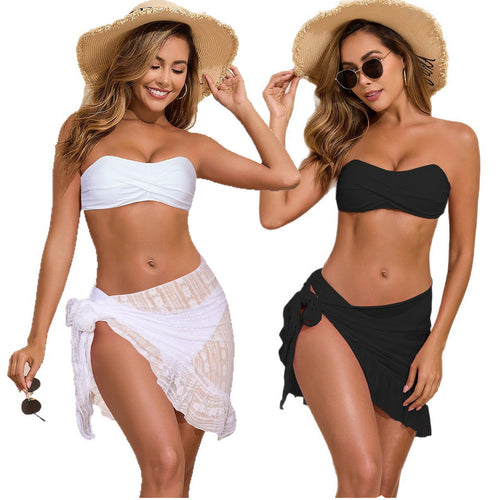 Damen Bandeau-Bikini mit eleganter Wickel-Rock Echo Archiv