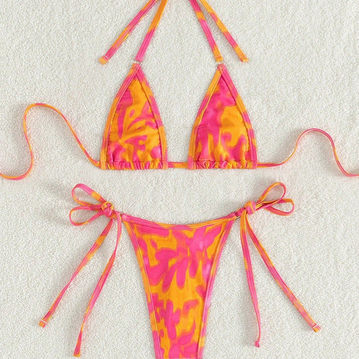 Damen Triangel-Bikini mit verstellbaren Bindebändern und auffälligem Farbmuster Echo Archiv
