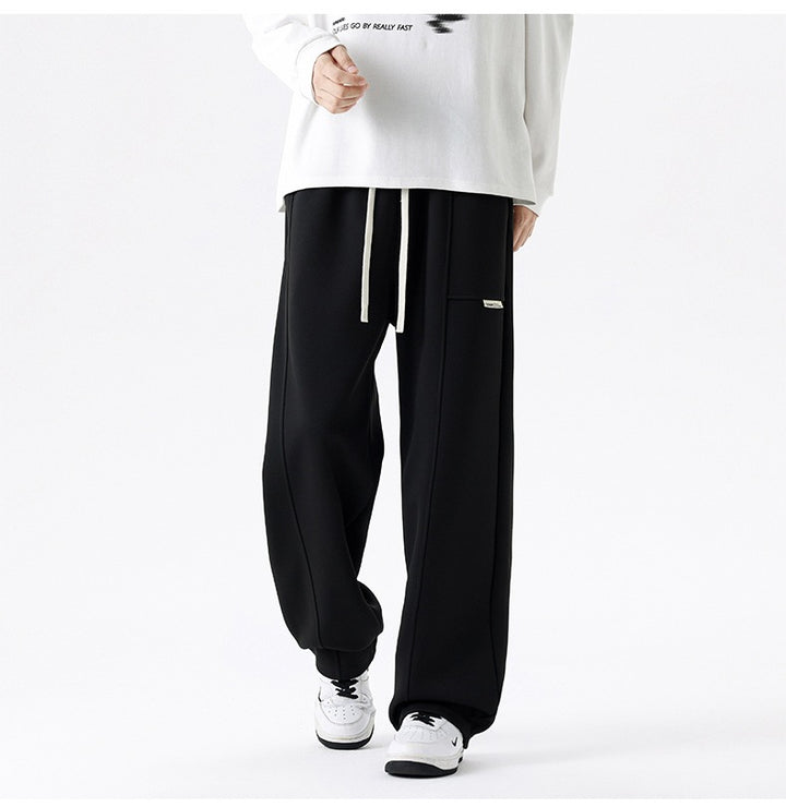 Herren Weite Relax-Jogginghose mit Tunnelzug, Multifunktionstasche & geradem Bein Echoarchiv