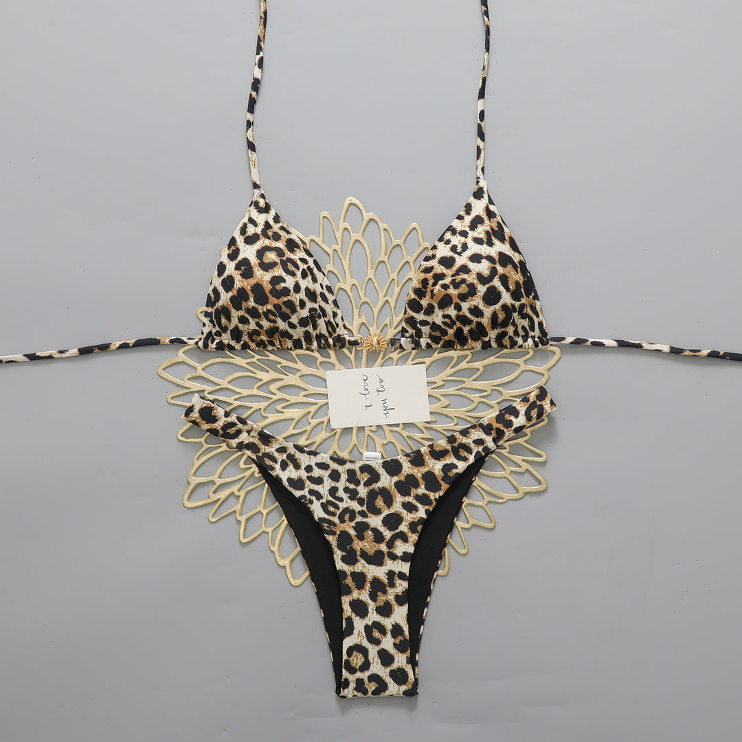 Damen Triangel-Bikini mit elegantem gepunktetem Design und modischem Kontrast Echo Archiv