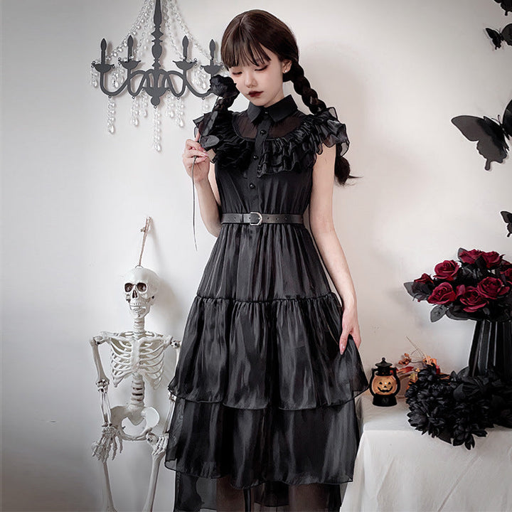 Damen Elegantes Maxi-Kleid mit voluminösen Rüschen und Taillengürtel Echo Archiv