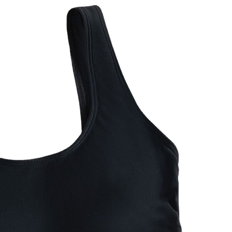 Damen Stylish Einteiler Badeanzug mit frechem Cut-Out Design Echo Archiv