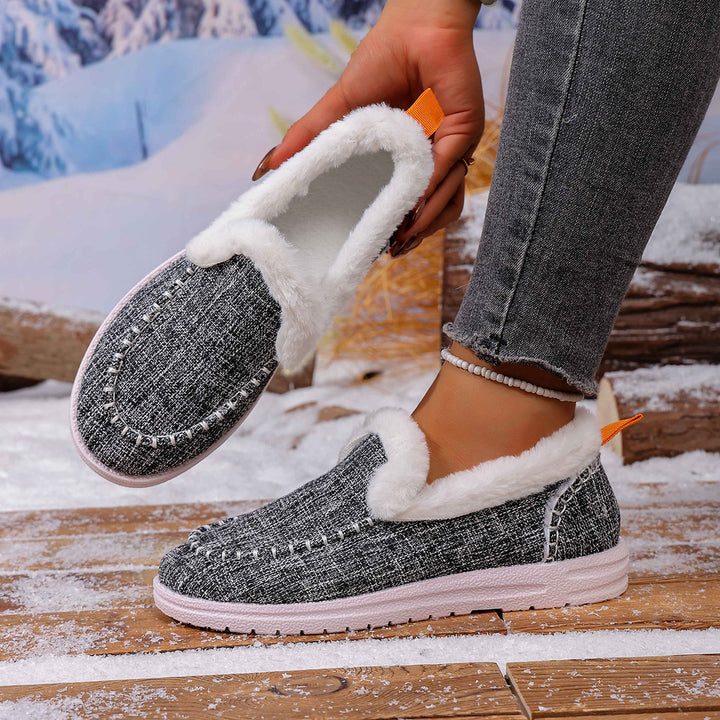 Damen Gefütterte Slip-On Mokassin‑Hausschuhe mit Teddyfutter, handgestepptem Vorderblatt und profilierter Gummisohle Echo Archiv