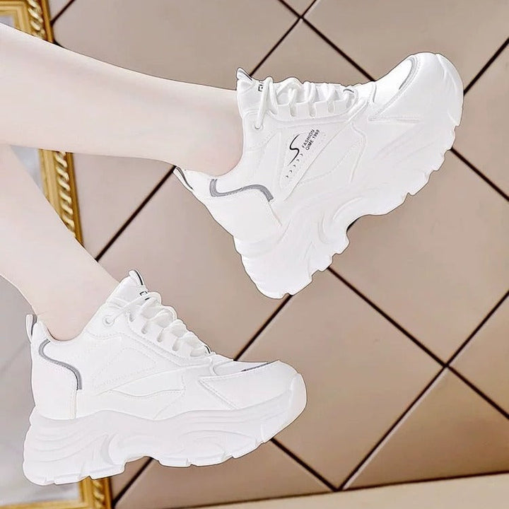Damen Chunky Sneakers mit atmungsaktiver Mesh-Oberfläche und dämpfender Sohle Echo Archiv