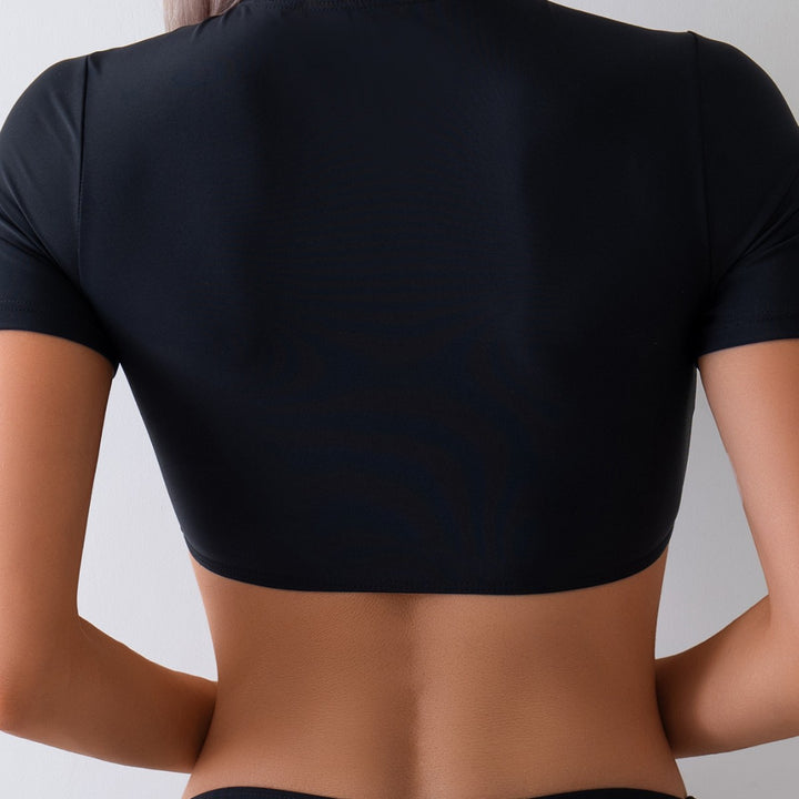 Damen Sportliches Crop-Top mit High-Waist Shorts Echo Archiv