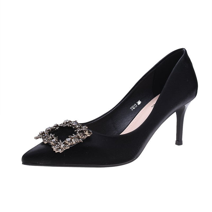 Damen Stiletto-Pumps mit spitzer Zehenpartie und funkelnder Strass-Applikation Echo Archiv