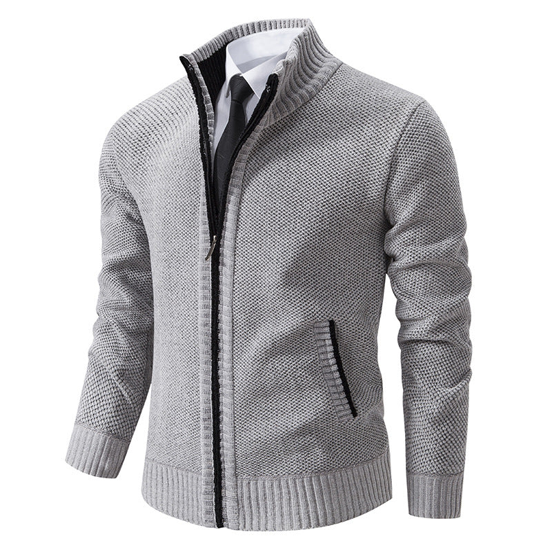 Herren elegante Strickjacke mit modernem Reißverschluss und hohem Kragen Echoarchiv