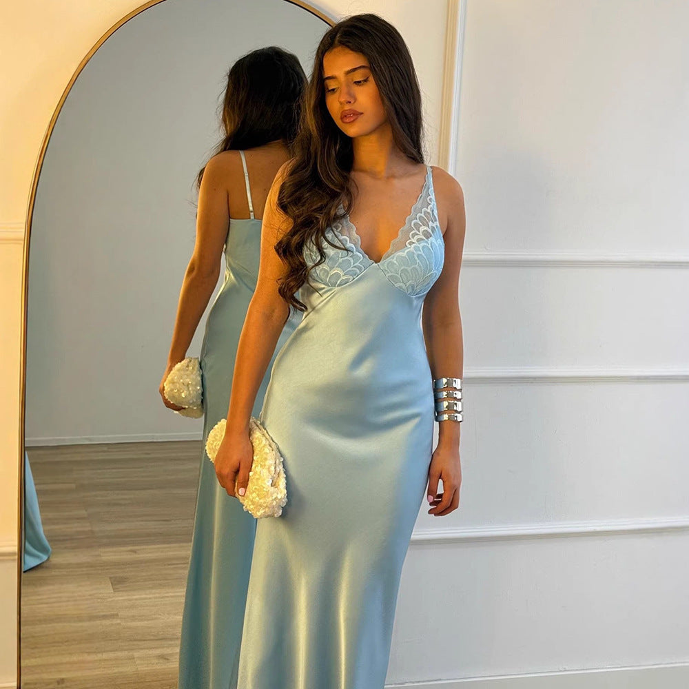 Damen Elegantes Seiden-Maxikleid mit Spitzenverzierung Echo Archiv