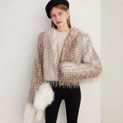 Damen Kurzer Plüsch‑Bolero mit gestreifter Federnoptik und kastiger Silhouette Echo Archiv