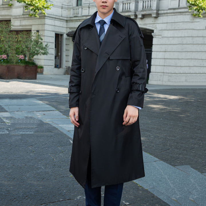 Herren Eleganter langer Trenchcoat mit Bindegürtel und Rückenpasse Echoarchiv