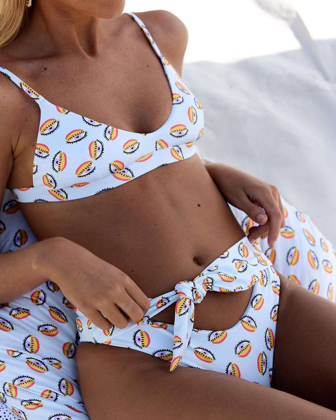 Damen Triangel-Bikini mit Wickelbund Echo Archiv