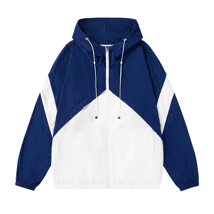 Herren sportliche Windjacke mit verstellbarem Kapuzensystem und reflektierenden Details Echoarchiv