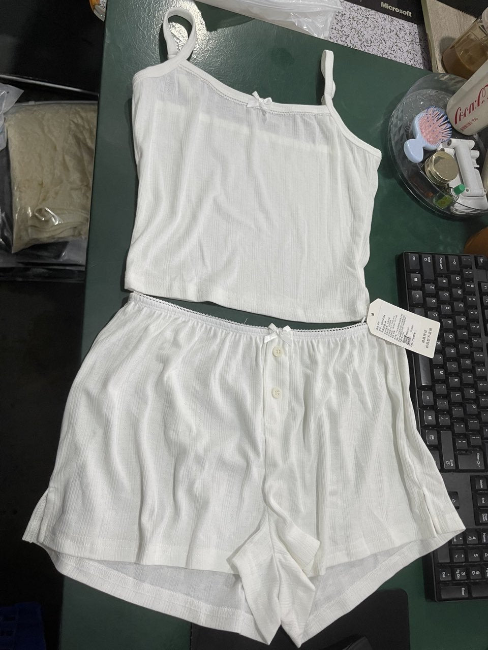Damen Schlafanzug Set mit Spitzenakzenten und romantischem Druck Echo Archiv