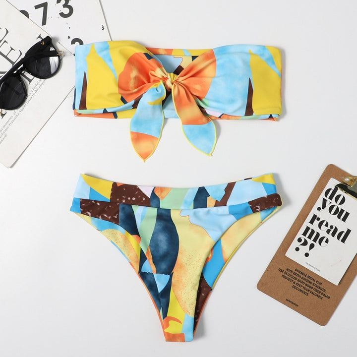Damen Bandeau-Bikini mit verspieltem Knoten und farbenfrohem Design Echo Archiv
