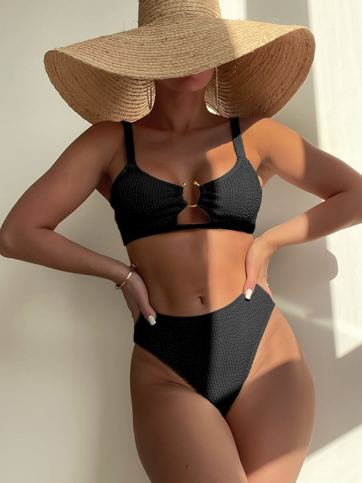 Damen Hoch tailliertes Bikini-Set mit kleinem Cut-Out Echo Archiv