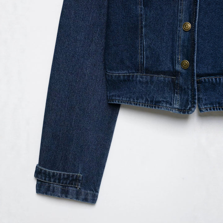 Damen Kurz geschnittene Jeansjacke im Military‑Stil mit Stehkragen Echo Archiv