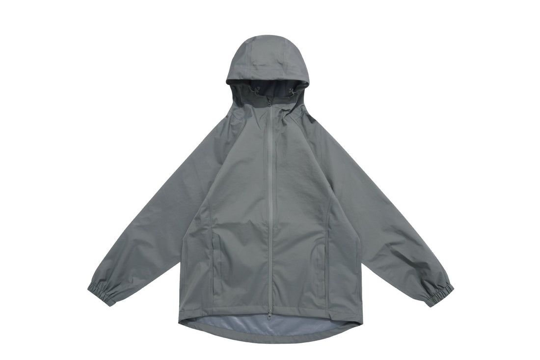 Unisex Leichte Regenjacke mit Kapuze, Zwei‑Wege‑Reißverschluss und verlängertem Saum Echoarchiv