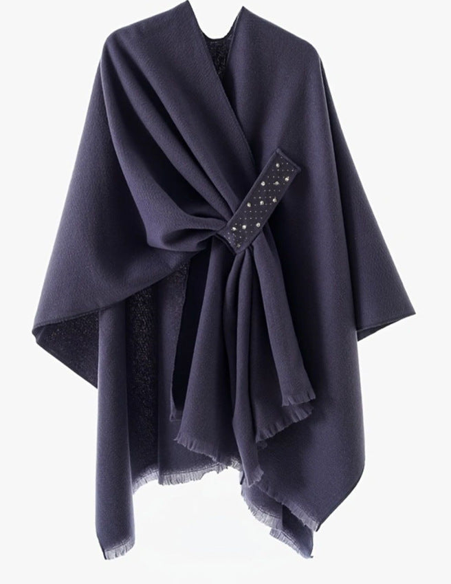 Damen Eleganter Wickel-Umhang aus Wollmischung mit Taillenschärpe und Fransensaum – Avérine