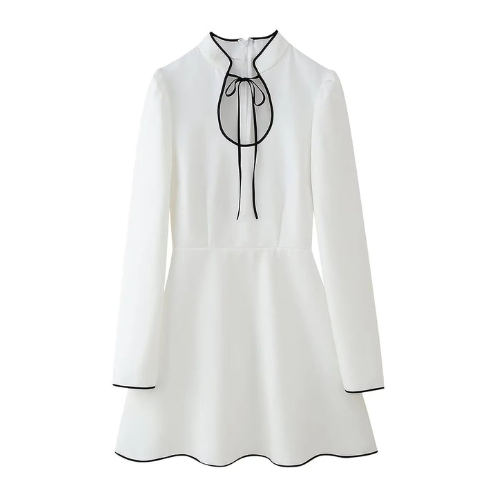 Damen tailliertes A-Linienkleid mit Stehkragen, Schleifendetail und kontrastpaspel – Élara