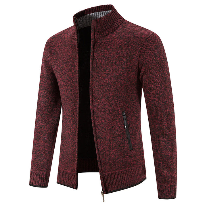 Herren Strickjacke mit hohem Kragen und praktischen Reißverschlusstaschen Echoarchiv